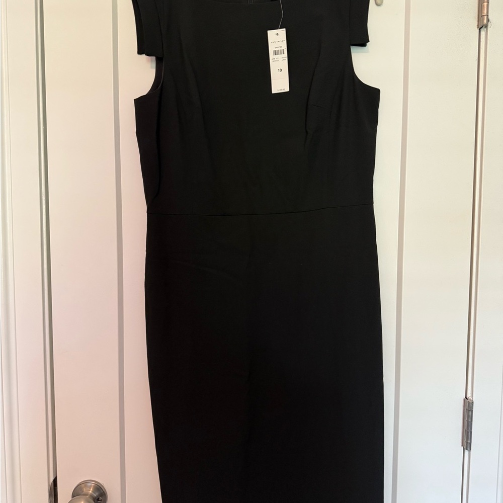 Ann Taylor Sheath Suiting Dress Black